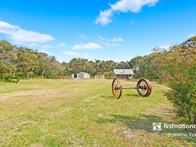 29 Shoal Bay Retreat, Big Grove WA 6330