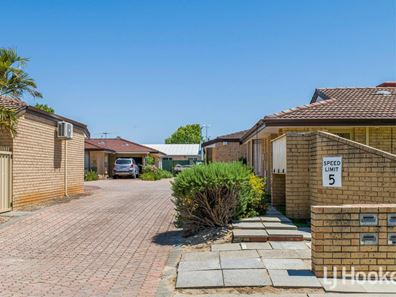 10/5 Astley Street, Gosnells WA 6110