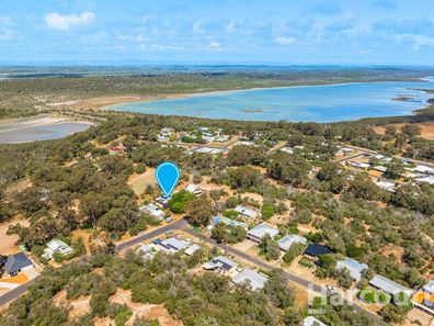 6 Lakeside Terrace, Preston Beach WA 6215