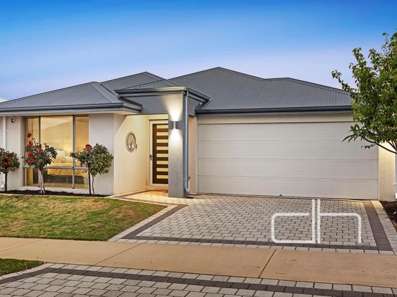 6 Sissinghurst Crescent, Landsdale WA 6065