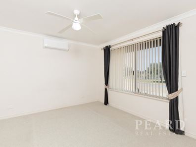 121 Grand Ocean Bvd, Port Kennedy WA 6172