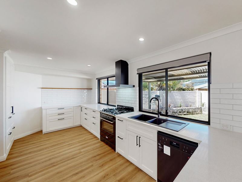 31A Henning Crescent, Manning