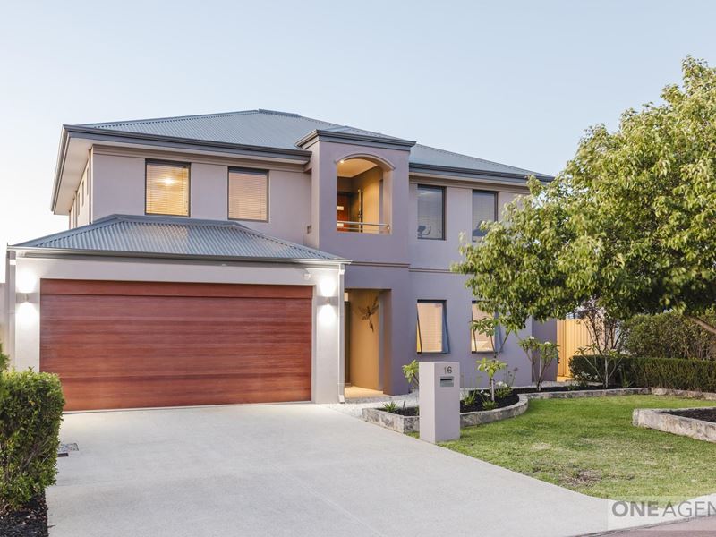 16 Honeymyrtle Turn, Stirling
