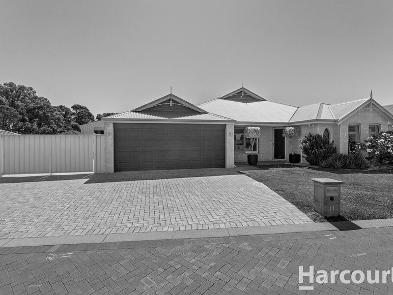 11 Hopetoun Bend, Dawesville