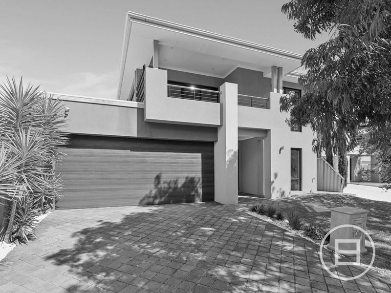 120 Daly Street, Belmont