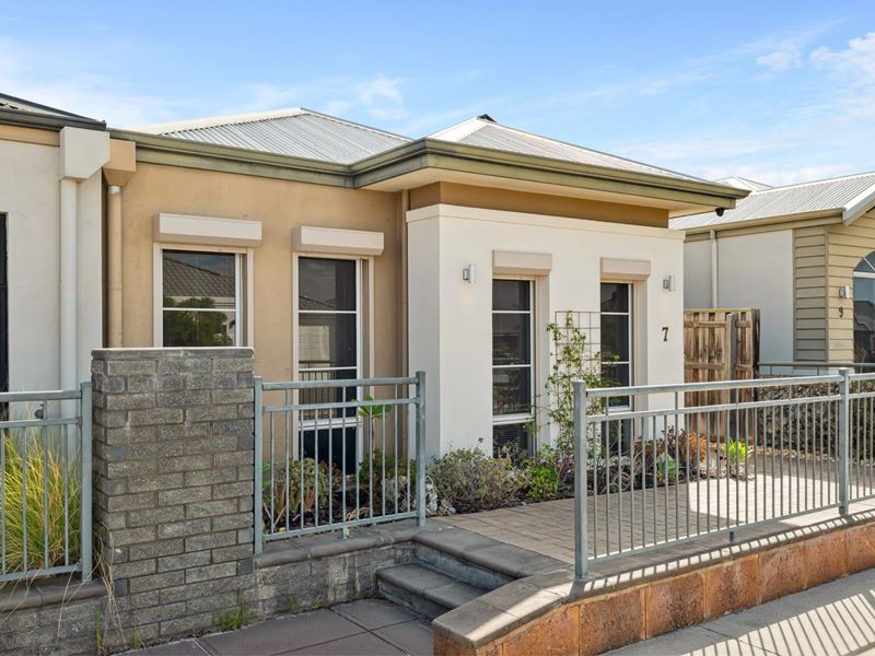 7 Powlett Link, Ellenbrook WA 6069
