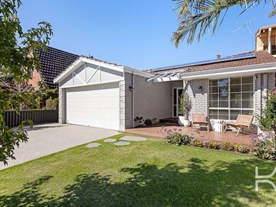 6B Angove Lane, Bicton WA 6157