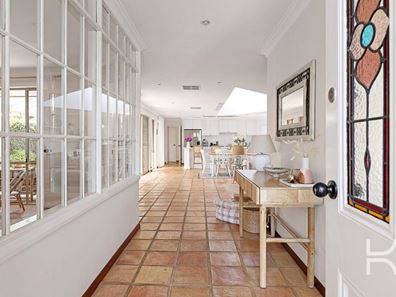 6B Angove Lane, Bicton WA 6157