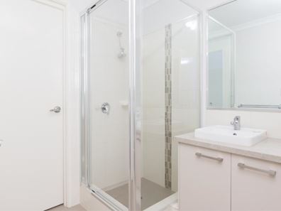 5 Corvina Way, Woodvale WA 6026