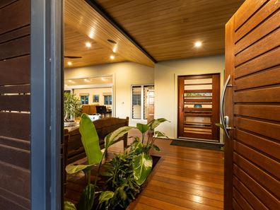 20 Eleanor Loop, Cable Beach WA 6726
