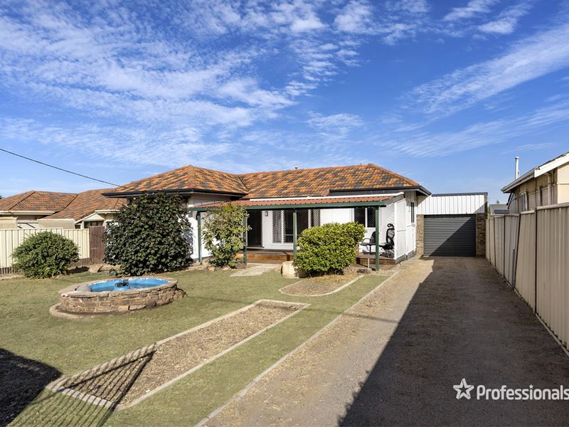 180 Gregory Street, Beachlands WA 6530