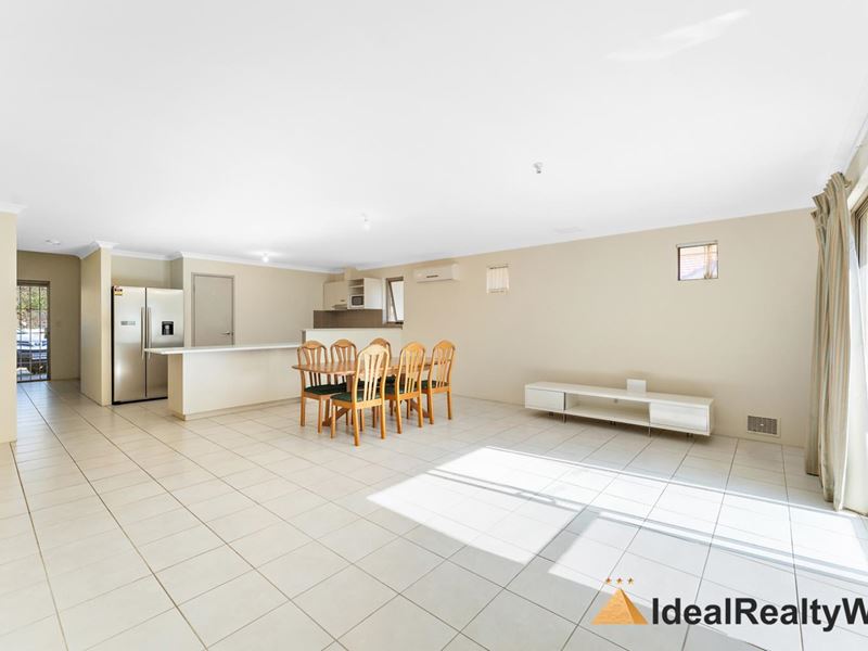 1/1 Holder Street, St James