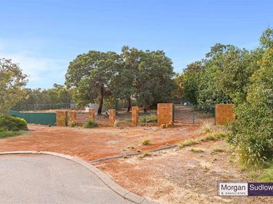 7 Trafalgar Court, Lesmurdie WA 6076