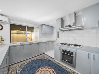 3 Breton Court, Ballajura WA 6066