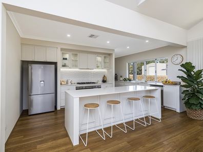 22 Egalite Rise, Baskerville WA 6056