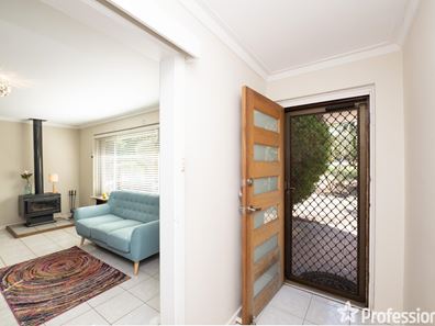 6 Kimber Place, Mount Helena WA 6082