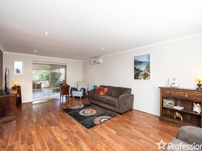 6 Kimber Place, Mount Helena WA 6082