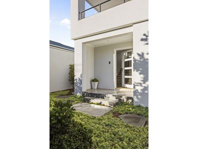 36 Shearn Crescent, Doubleview WA 6018