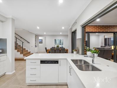 44A Regent Avenue, Mount Pleasant WA 6153