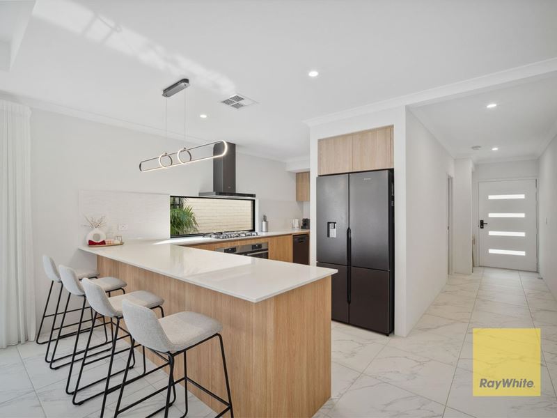 25 Crimson Boulevard, Forrestfield