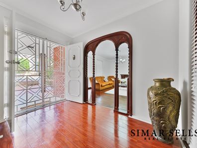 21 Glenlea Drive, Helena Valley WA 6056