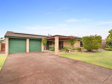 4 Windward Close, Safety Bay WA 6169