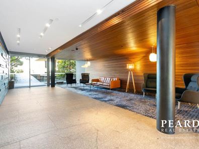 70/2 Milyarm Rise, Swanbourne WA 6010