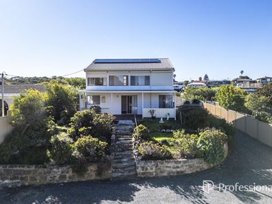 61 Charnwood Avenue, Two Rocks WA 6037