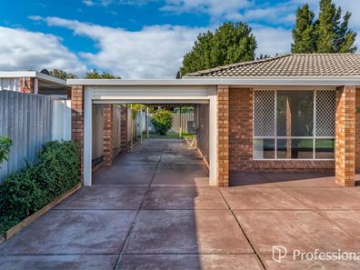 7 Dealy Close, Cannington WA 6107