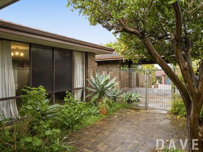 12 Langholm Place, Duncraig WA 6023