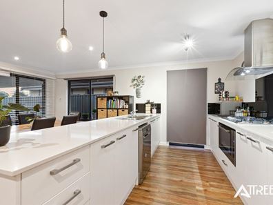 14 Bingham Way, Byford WA 6122