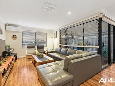 14 Bingham Way, Byford WA 6122