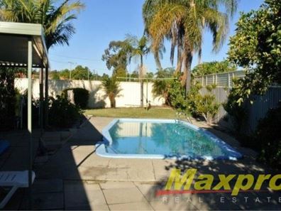 7 Iveston Road, Lynwood WA 6147