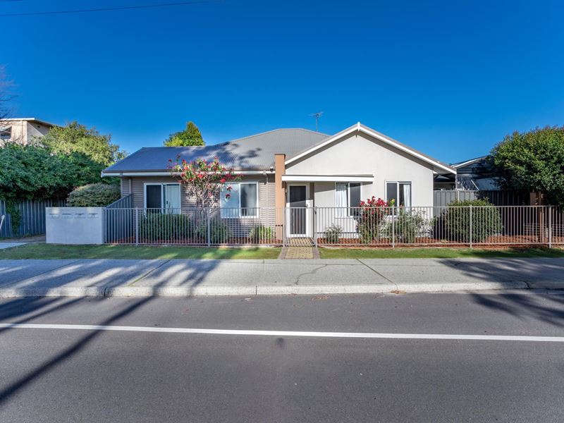 82A Fifth  Road, Armadale WA 6112