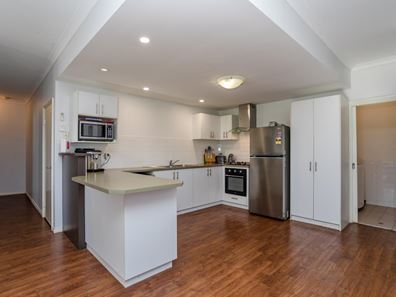 82A Fifth  Road, Armadale WA 6112