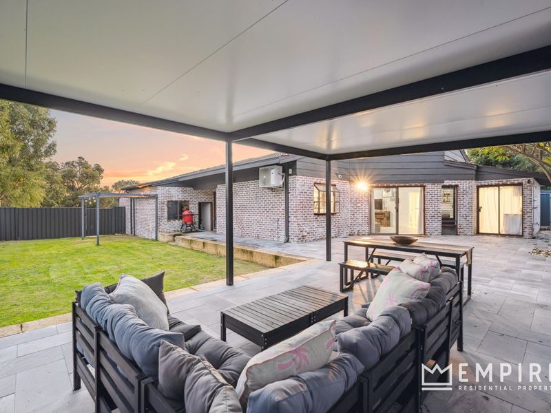 14 Urwick Court, Kardinya WA 6163