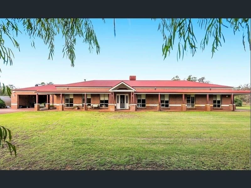 665 Lyon Road, Wandi WA 6167