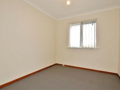 8/14 Ozone Parade, Trigg WA 6029