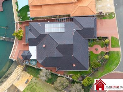 1 Starfire Close, Halls Head WA 6210