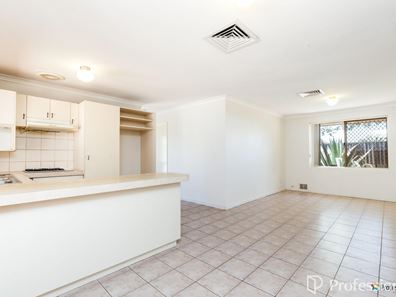 15 Birkett Avenue, Beeliar WA 6164