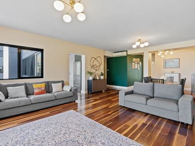 14/124 Mounts Bay Road, Perth WA 6000