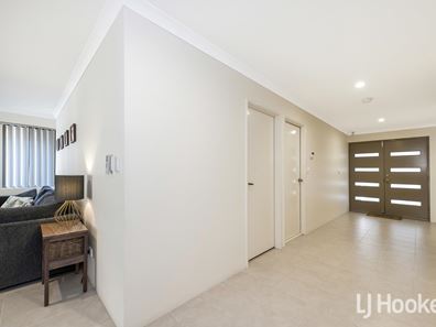 78 Shreeve  Road, Canning Vale WA 6155