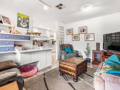11/370 Marmion Street, Melville WA 6156