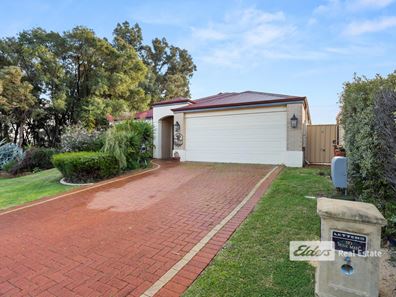 4 Possum Way, College Grove WA 6230