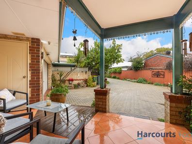 262A Corinthian Road East, Riverton WA 6148
