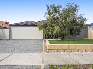 13 Freshwater Way, Secret Harbour WA 6173