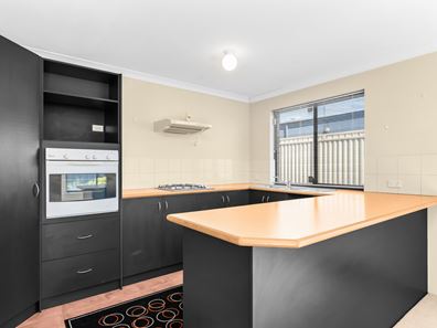 11/5 JAMES STREET, Cannington WA 6107