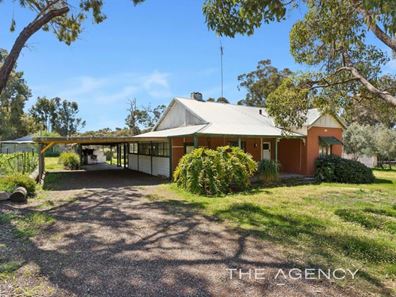26 Valencia Lane, Bakers Hill WA 6562