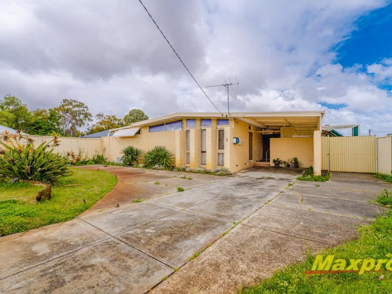 5 Greenwood Place, Lynwood WA 6147