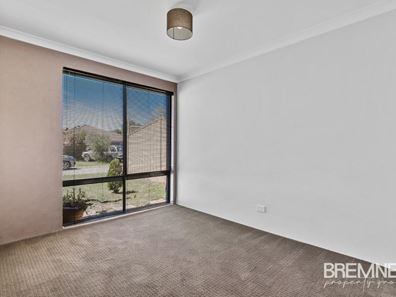 37 Dewsbury Drive, Bertram WA 6167